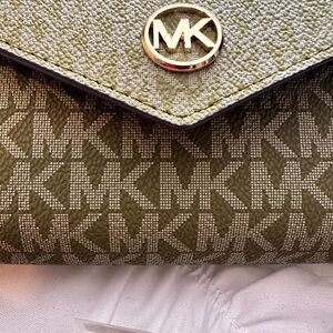 NWT- Michael Kors Green Belt Bag with Gold Hardware